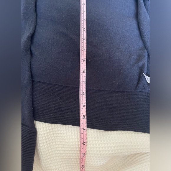 GAP Black Open Front Cardigan NWOT size small oversized - Picture 5 of 6